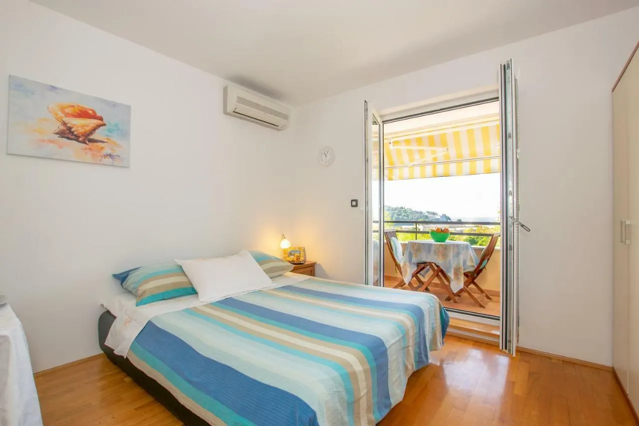 Apartment Irena With Bikes Included Pula